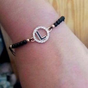 adjustable thread bracelet L